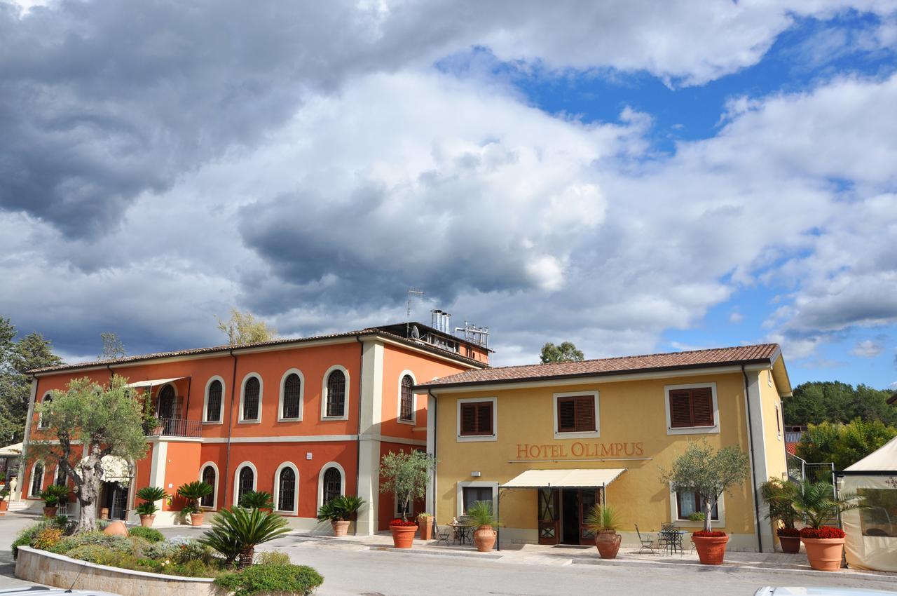 Olimpus Sora Exterior foto